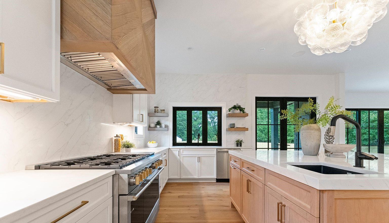 1109 Wimbledon Road — view 11