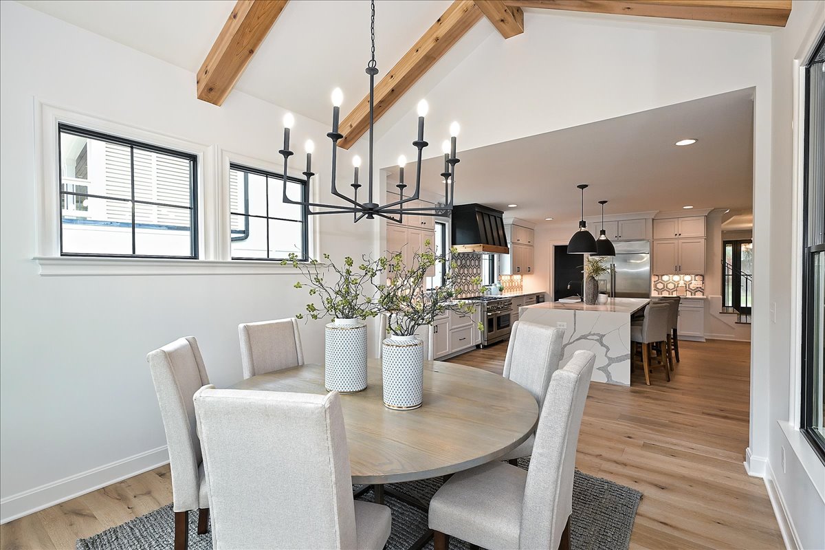 3209 Mayfield Avenue — view 11