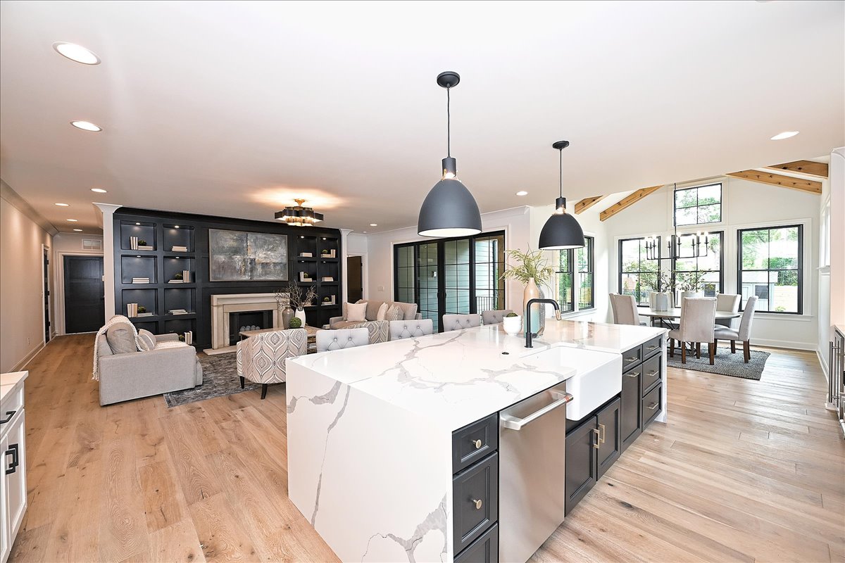 3209 Mayfield Avenue — view 16