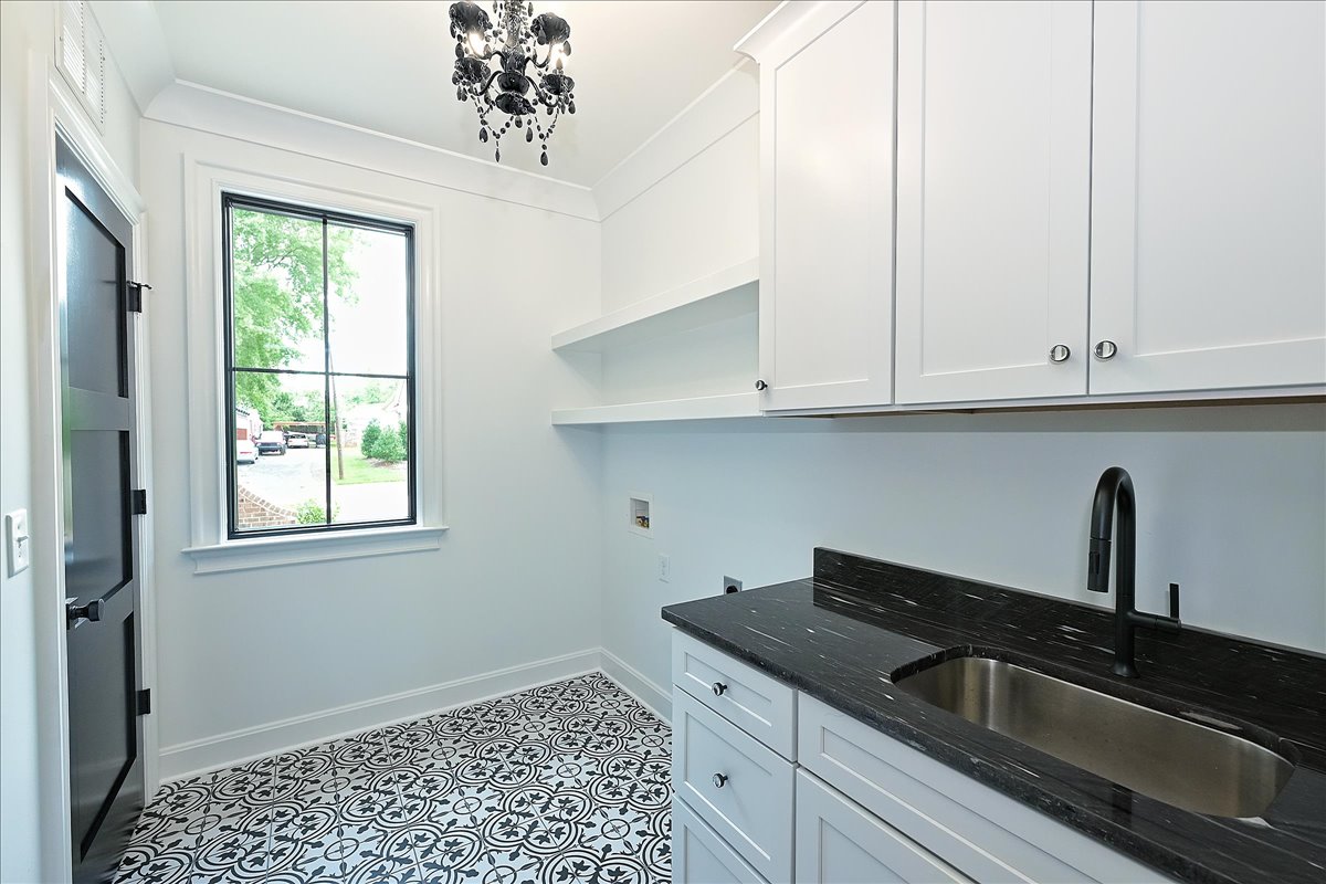3209 Mayfield Avenue — view 18